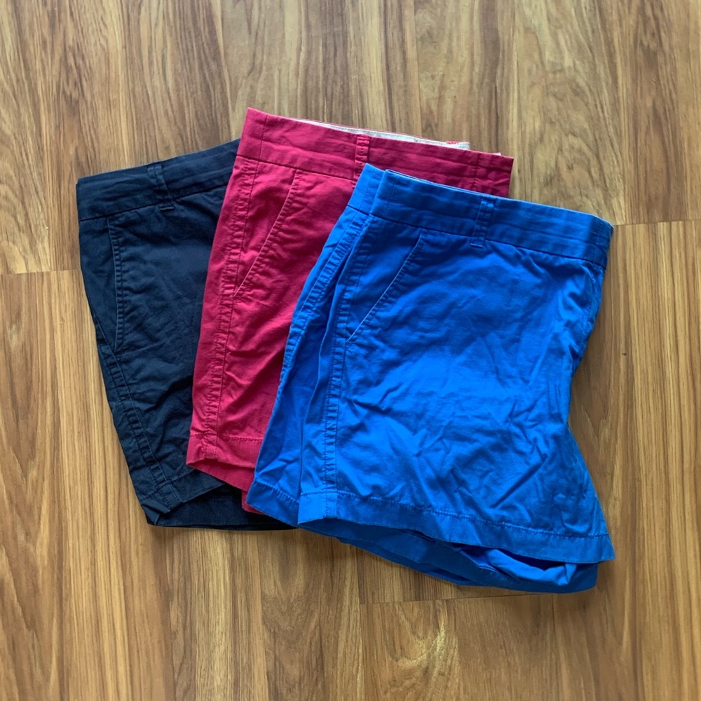 3️⃣ Three pairs of J. Crew chino broken-in shorts 3️⃣